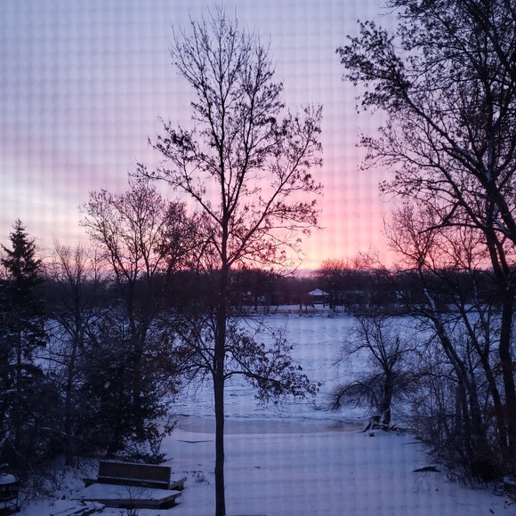 Meet your Posher, Joanne - Picture 1 of 1